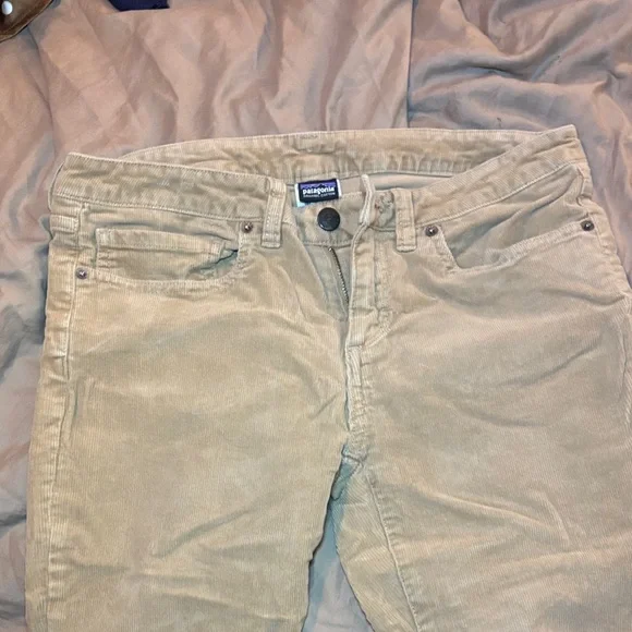 Patagonia Women's Boot Cut Corduroy Jeans in Khaki - Picture 4 of 5
